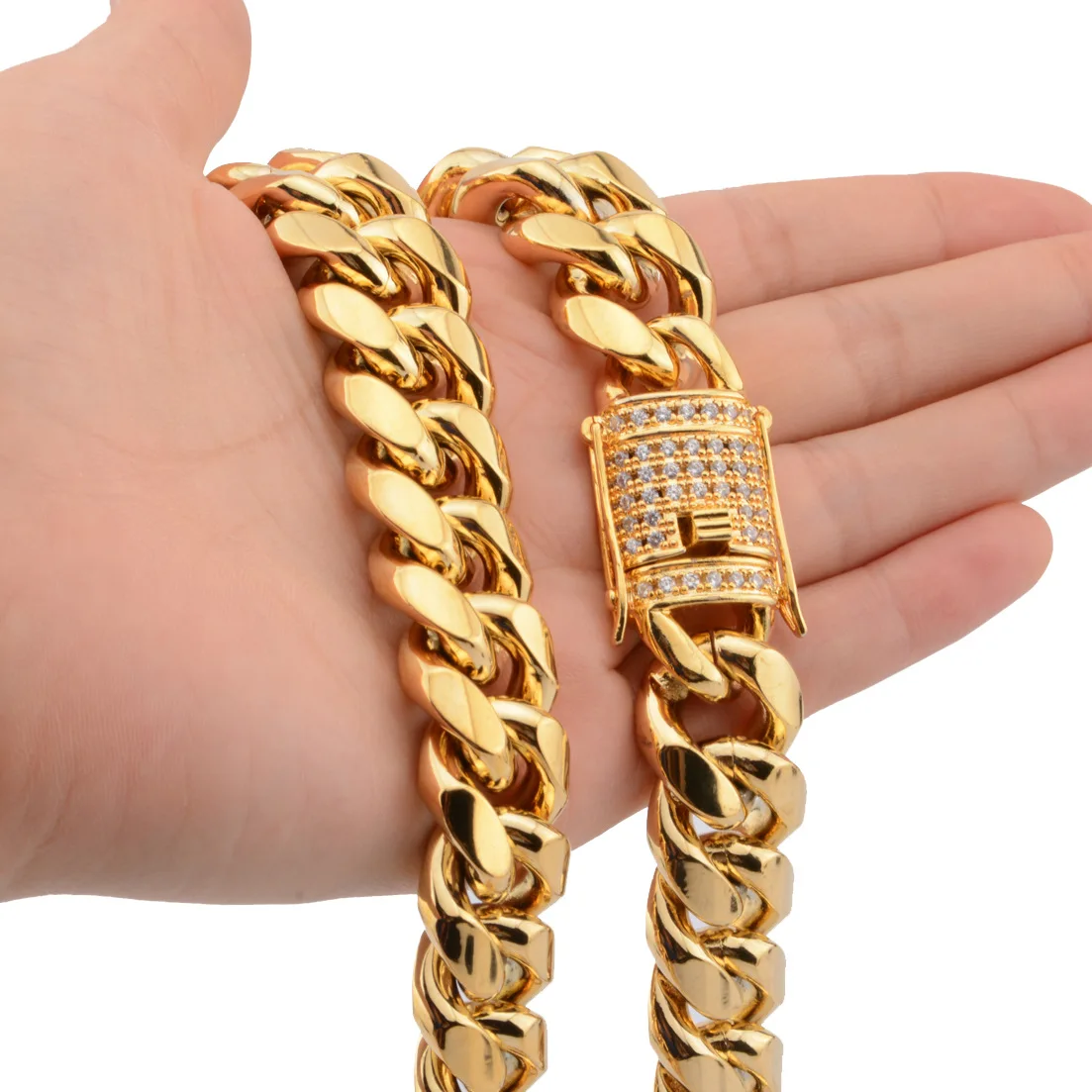 

Hip Hops 18K Gold Plated 316L Stainless Steel Miami Cuban Link Chain Necklaces Zircon Box Lock Big Heavy Cuban Chain Necklaces