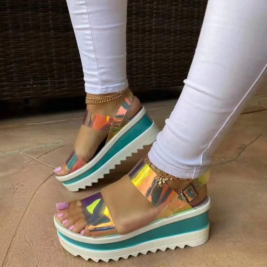 

Dropshipping Summer Beach Vacation Shoes For Ladies 2021 Buckle Transparent Ankle Strap Thick Bottom Flat Platform Sandals