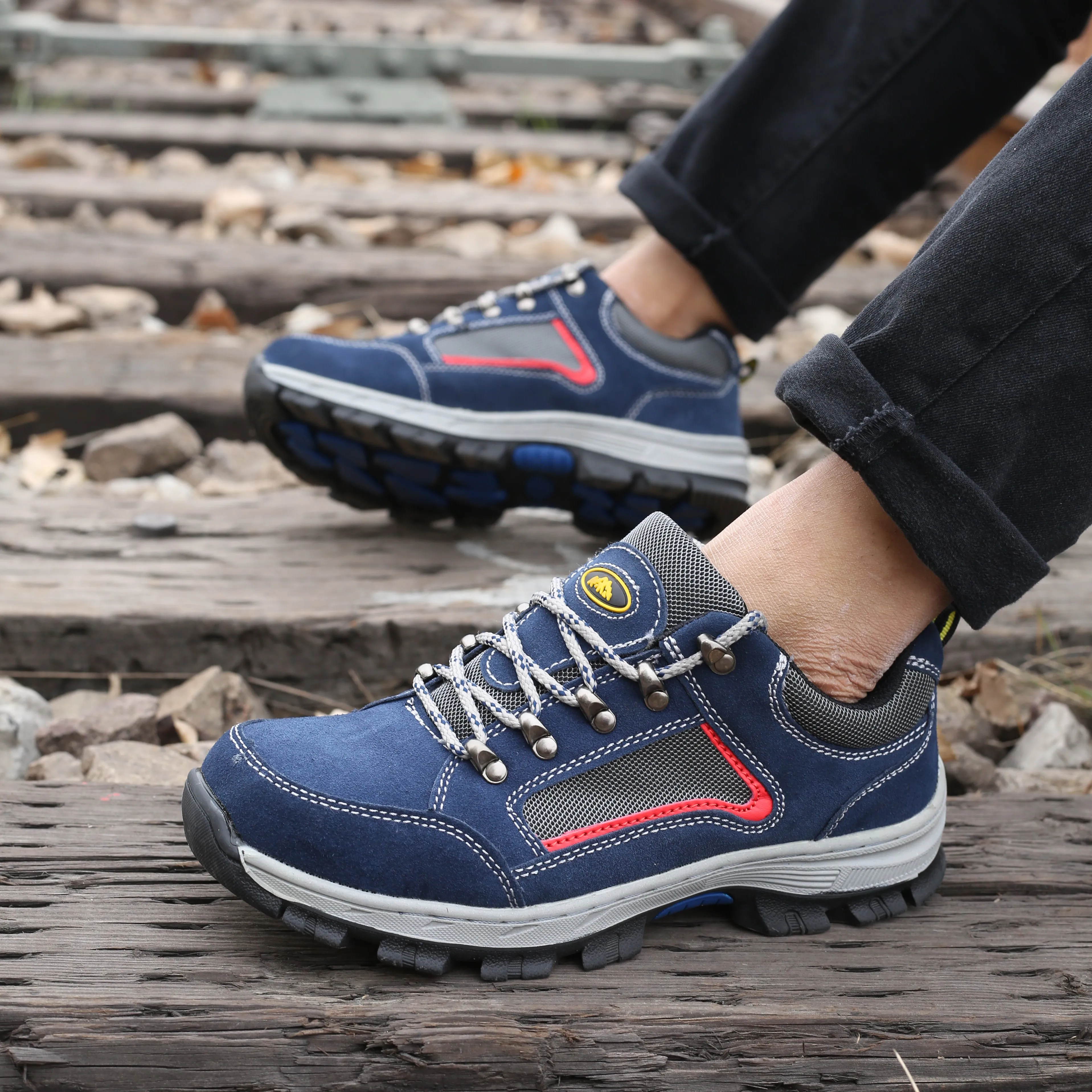 

Dropshipping shoes work footwear security safety shoes for men and women Hot Selling Cheap Safety Shoes, Black, blue, black thicken, blue thicken