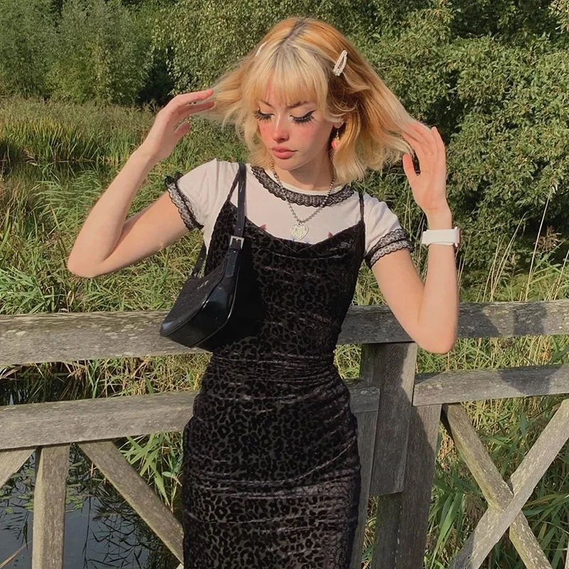 

2021 Best Design Casual Dress Women High Split V-Neck Vestidos Ladies Summer Sexy Bodycon Gothic Leopard Tight Black Dresses