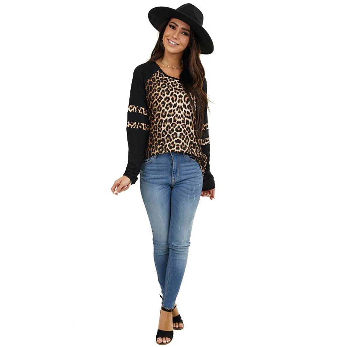 

2021 Fashion Sexy Ladies Loose Leopard Print Patchwork Long sleeve woman tops fashionable Pullover Casual Ladies Tops, 2 colors
