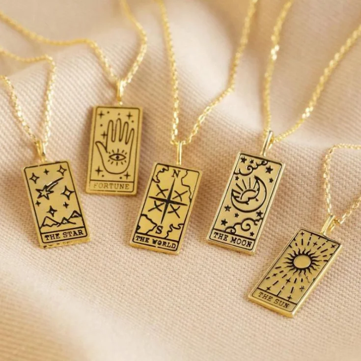 

Square Amulet Pendant Vintage Necklace Women's Jewelry Gift Gold Plated Collar Chain Zodiac Moon Sun Tarot Card Necklace