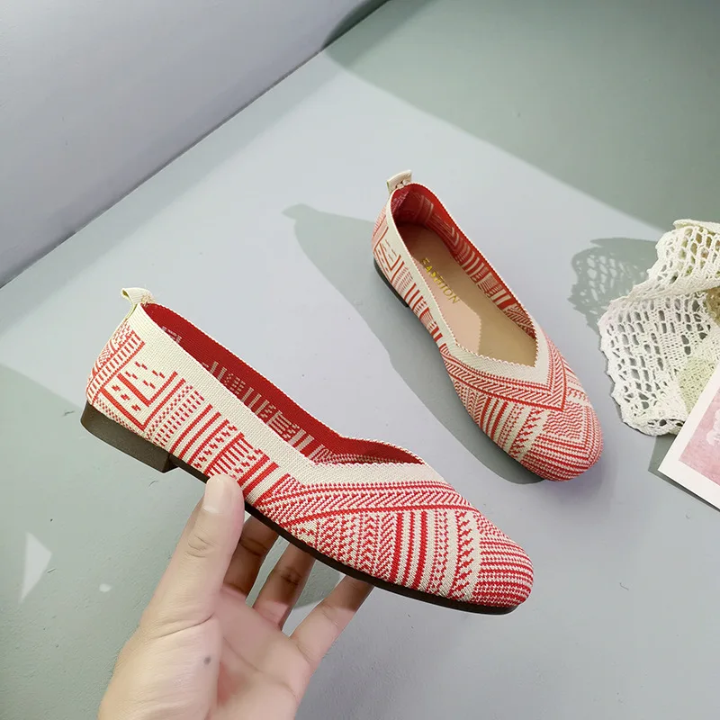 

New Popular women Flat Walking Style shoes Wholesale Espadrilles comfort Canvas Shoes, 3 colors