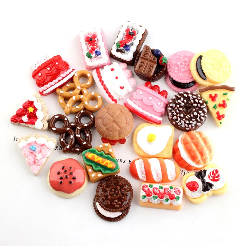 

New Fashion 100Pcs/Lot Home Craft Mini Dollhouse Cake Food Ornaments Miniature Dollhouse Decoration Doll House Accessories