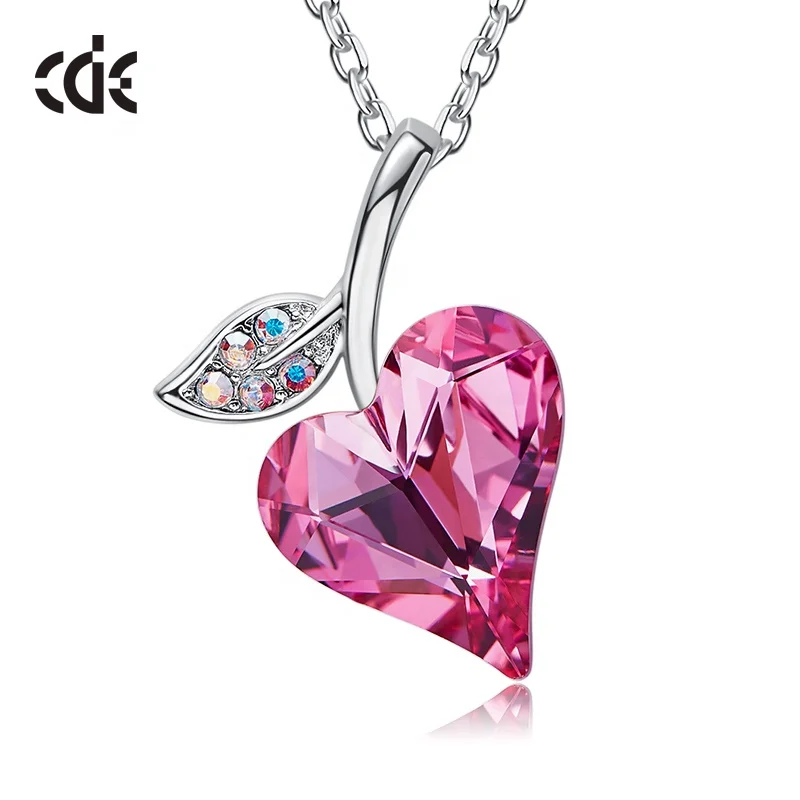 

CDE N1719 2023 Designer Jewelry Brass Heart Pendant Necklace For Women Rhodium Plated Heart-Shaped Austrian Crystal Necklace