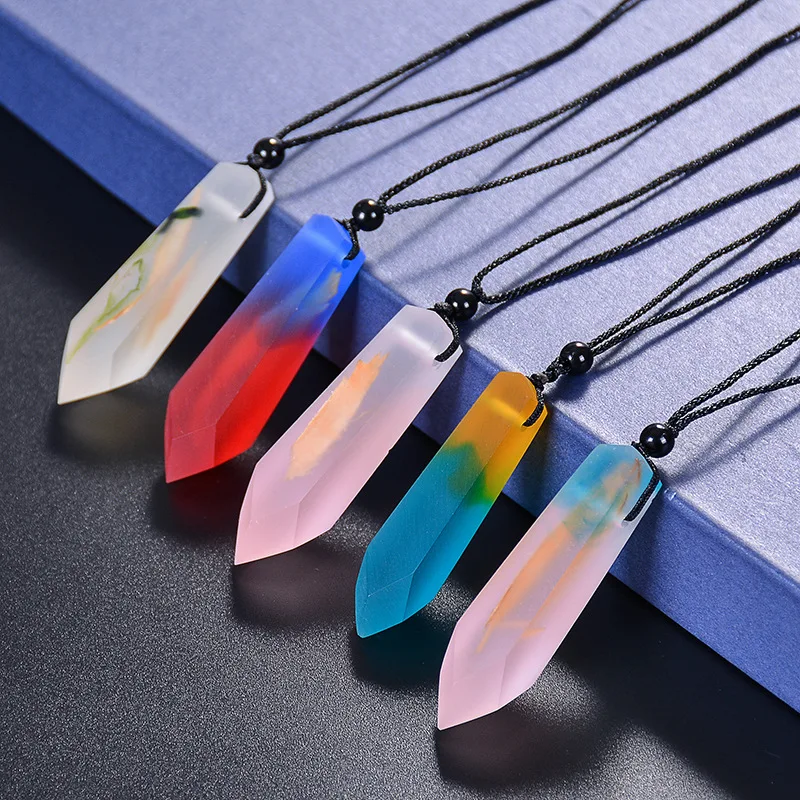 

Party Souvenir Elegant Romantic Fashion Irregular Geometry Long Sweater Resin Pendant Jewelry Necklace Jewelry Women