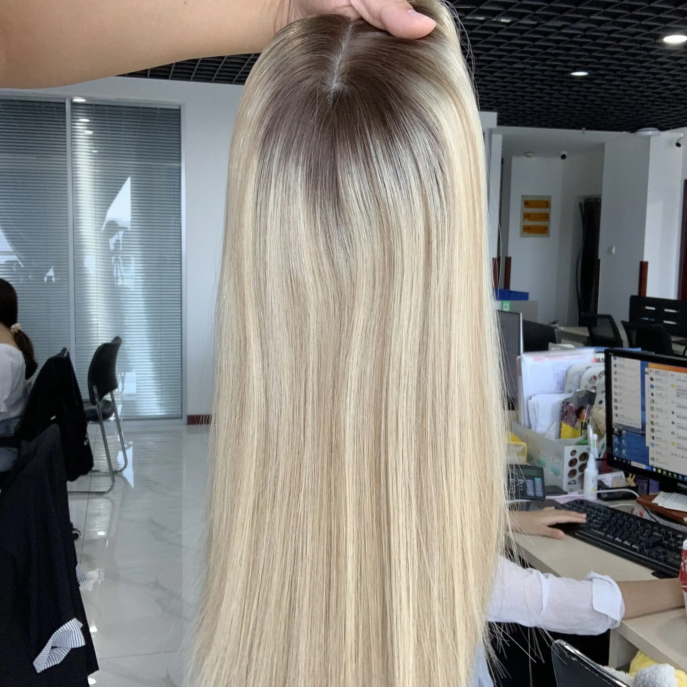 

Wholesale European hand tied silk base non-processed blonde human hair jewish topper for women