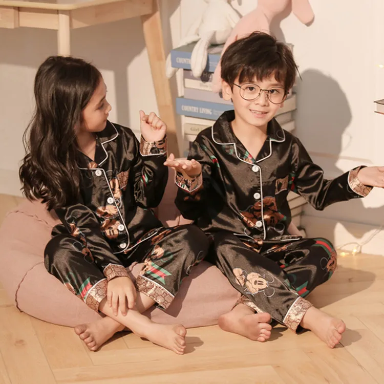 

2022 new Silk Satin Luxury pajamas designer pyjamas boys girls kids sleepwear set children kids pajamas