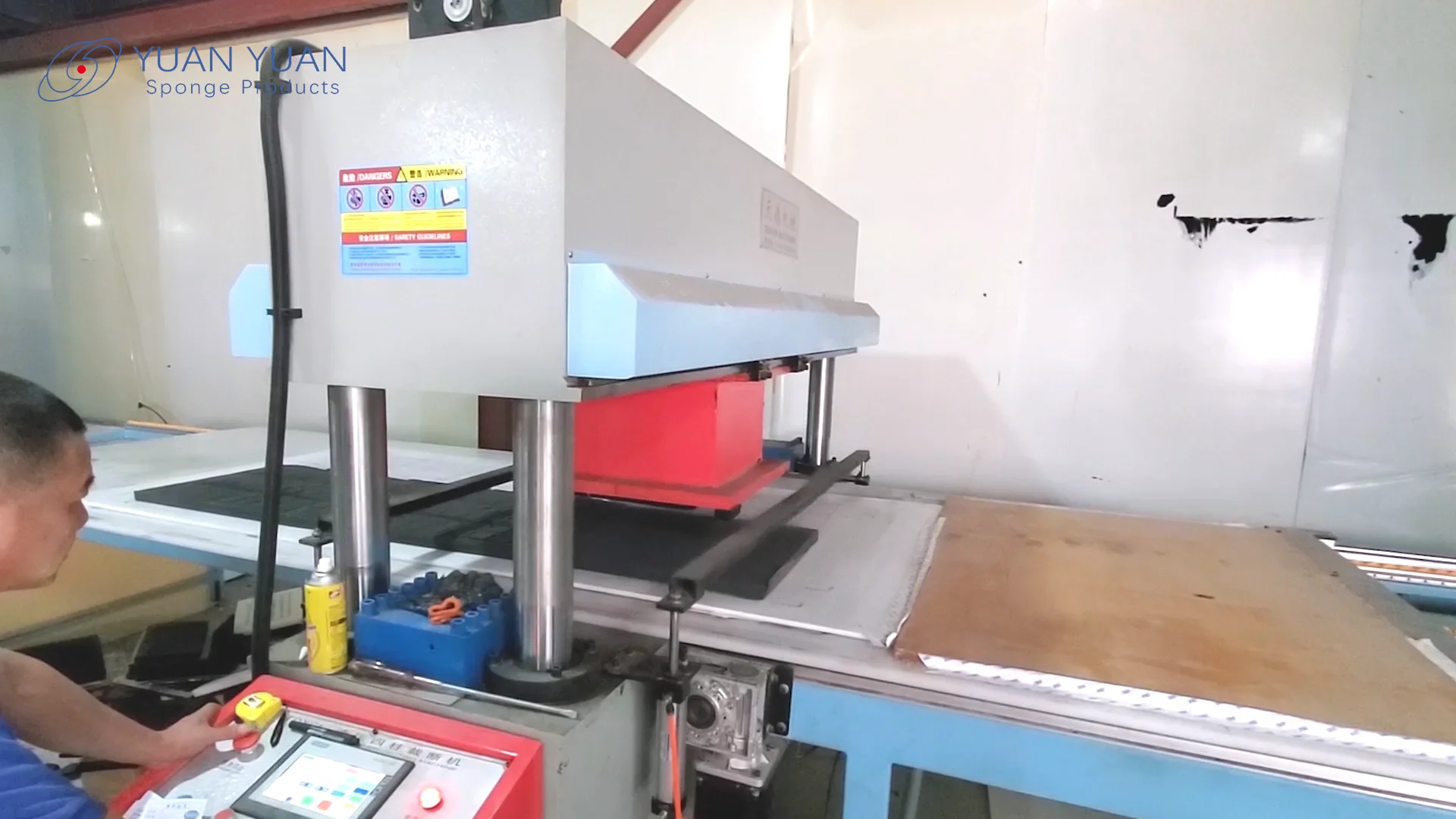 Professional Package Design Foam Tray Gift Box With Eva Insert