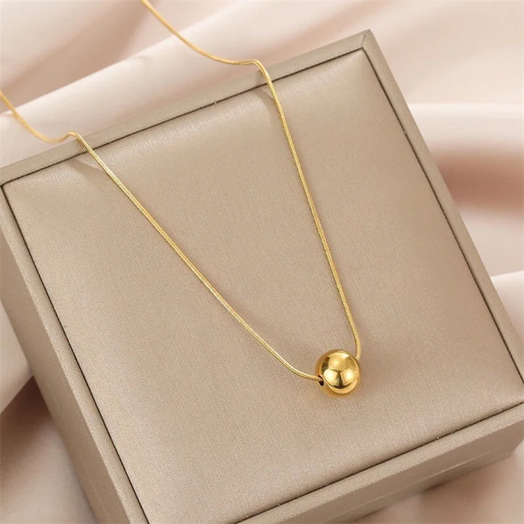 

Wholesale New Titanium Steel Korean Women Luxury Gold Plated Ball Pendant Necklace