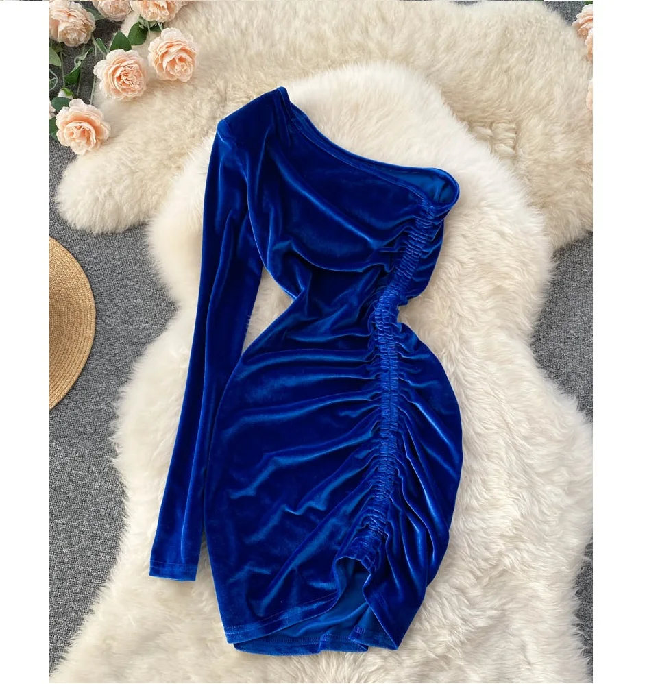 

Women's 2022 Autumn And Winter New Fashion One Shoulder Long Sleeves Ruffled Slim Dress