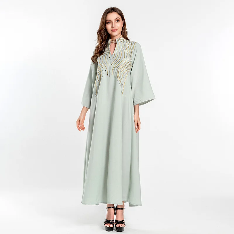 

Bicomfort Custom Modest Muslim Abaya V-Neck Long Sleeve Insert Embroidery Pleated Casual Women's Dress Elegant Style in XXL Size