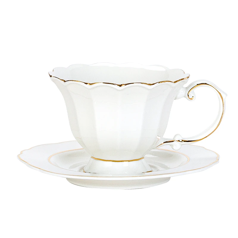Фарфор new bone. Белая посуда с золотым ободком. Фарфор new bone. Чайная пара royal empire 220мл. Marigold кружка.