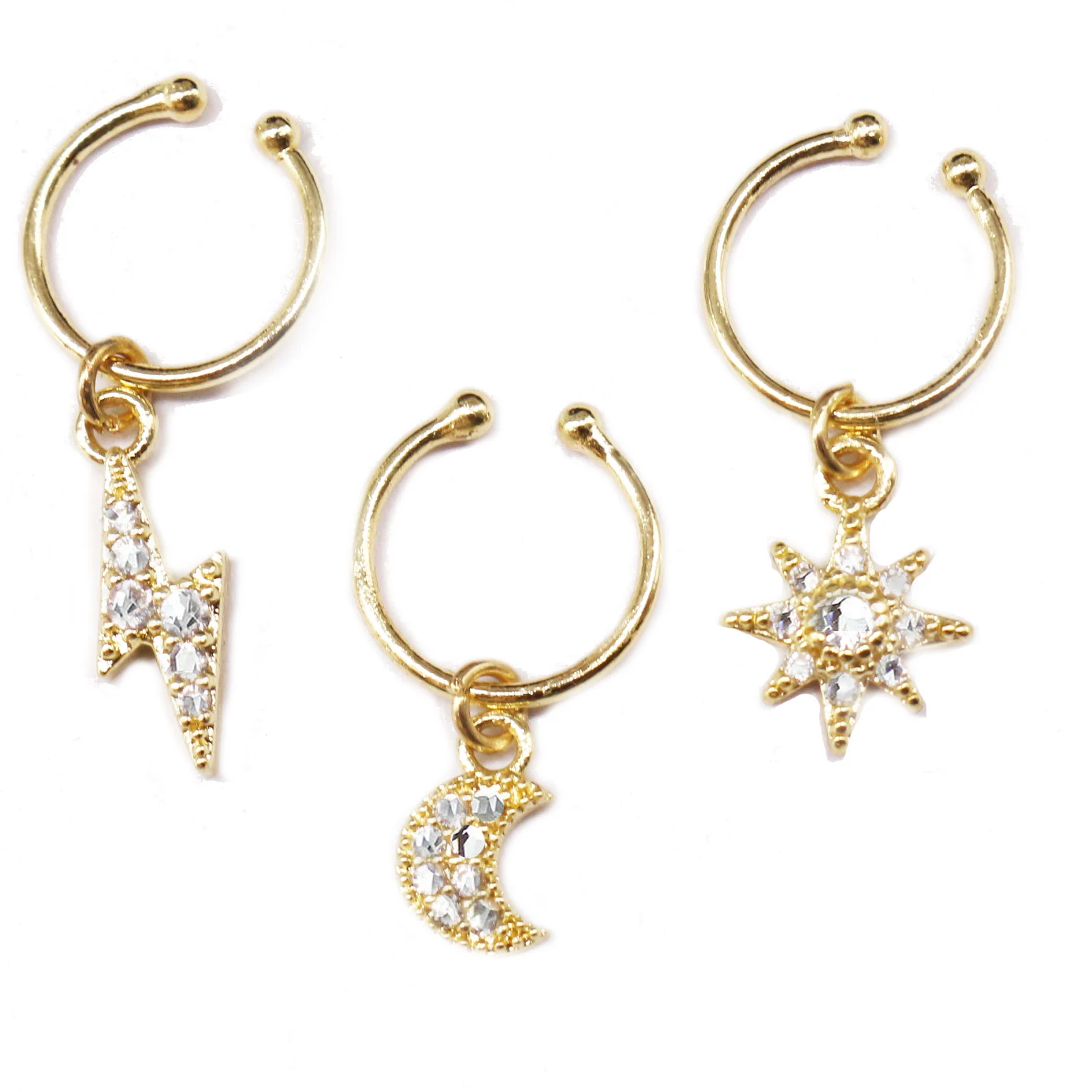 

Gaby Clicker Faux Septum For Women Body Clip on Nose Ring non piercing jewelry Body Jewelry, Gold color