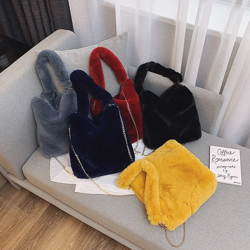 

Trendy New 2021 Winter Ladies Fashion Handbags Girls Lovely Designers Luxury Faux Fur Tote Bag Purses and Handbags for Women, 5 colors
