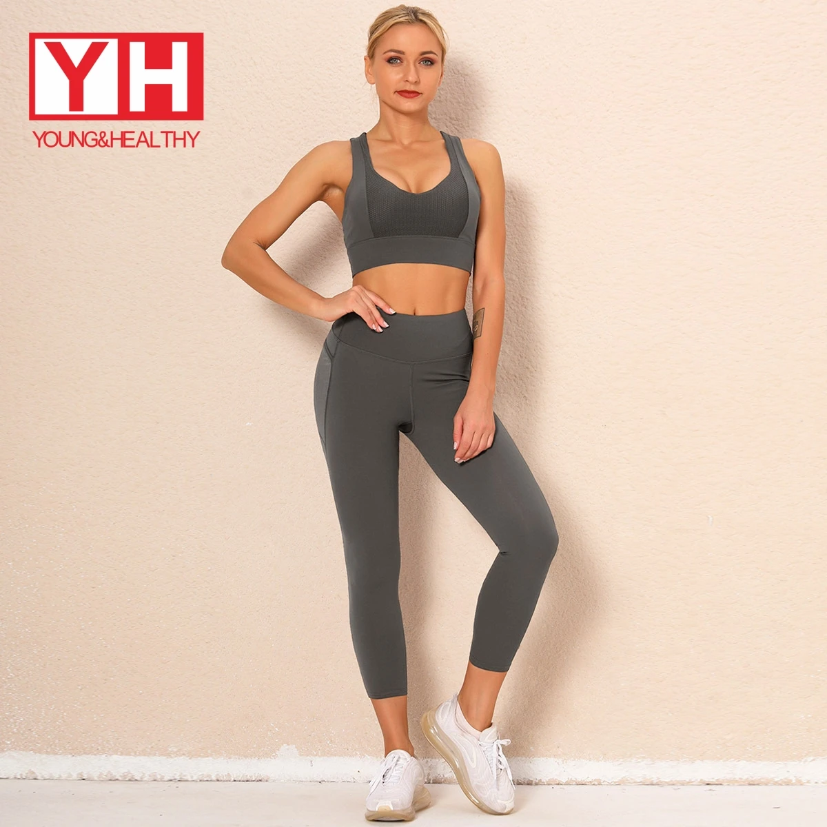 

2021 Screen Printing Drop Shipping Fitness Custom Designed Yoga Jacket Set