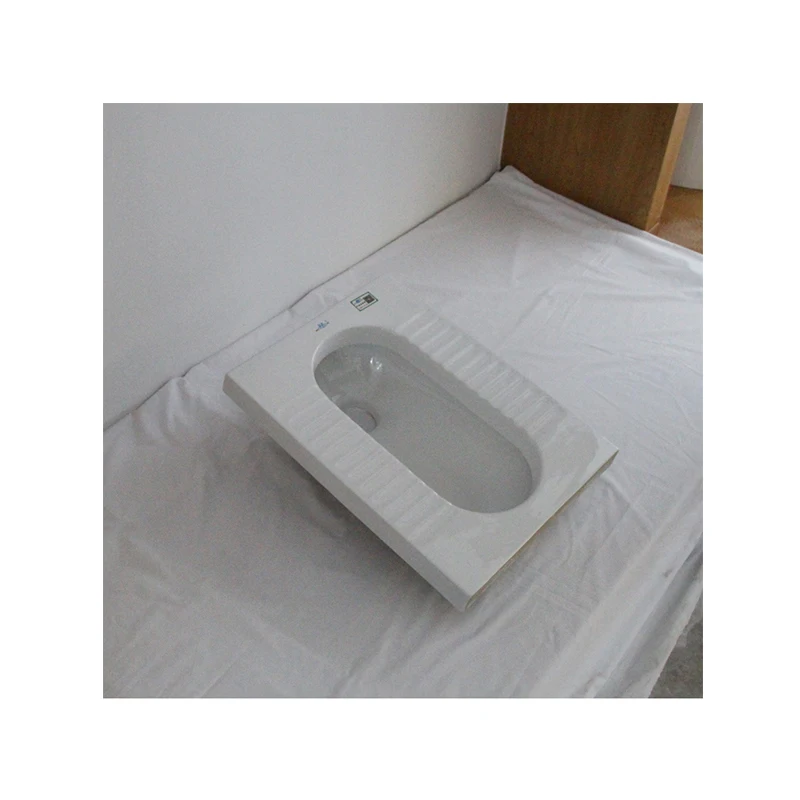 
Gaungxi Factory Sanitary wares Ceramic Bathroom Squat pan 
