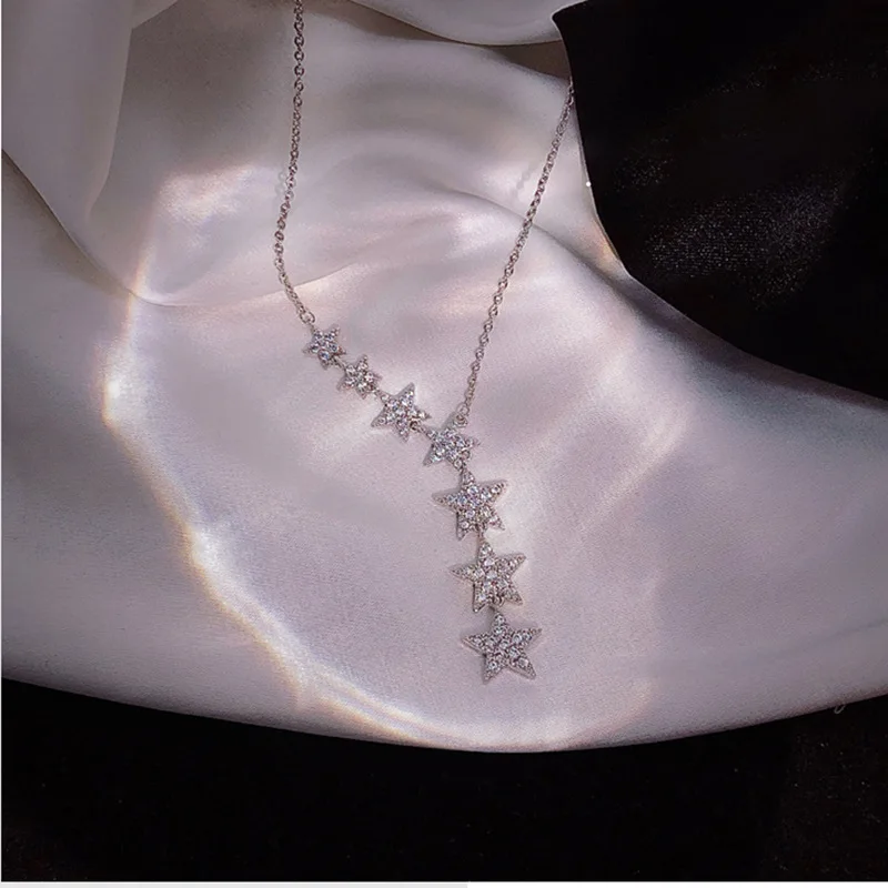 

Fashion popular long Star Pendant Necklace lady elegant temperament clavicle chain versatile accessories