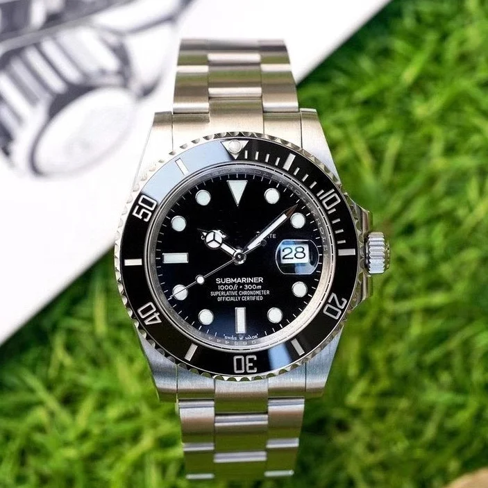 

Luxury Diver noob Super Watch 904 steel ETA 2824 movement sapphire mirror luminous Rolexables watch