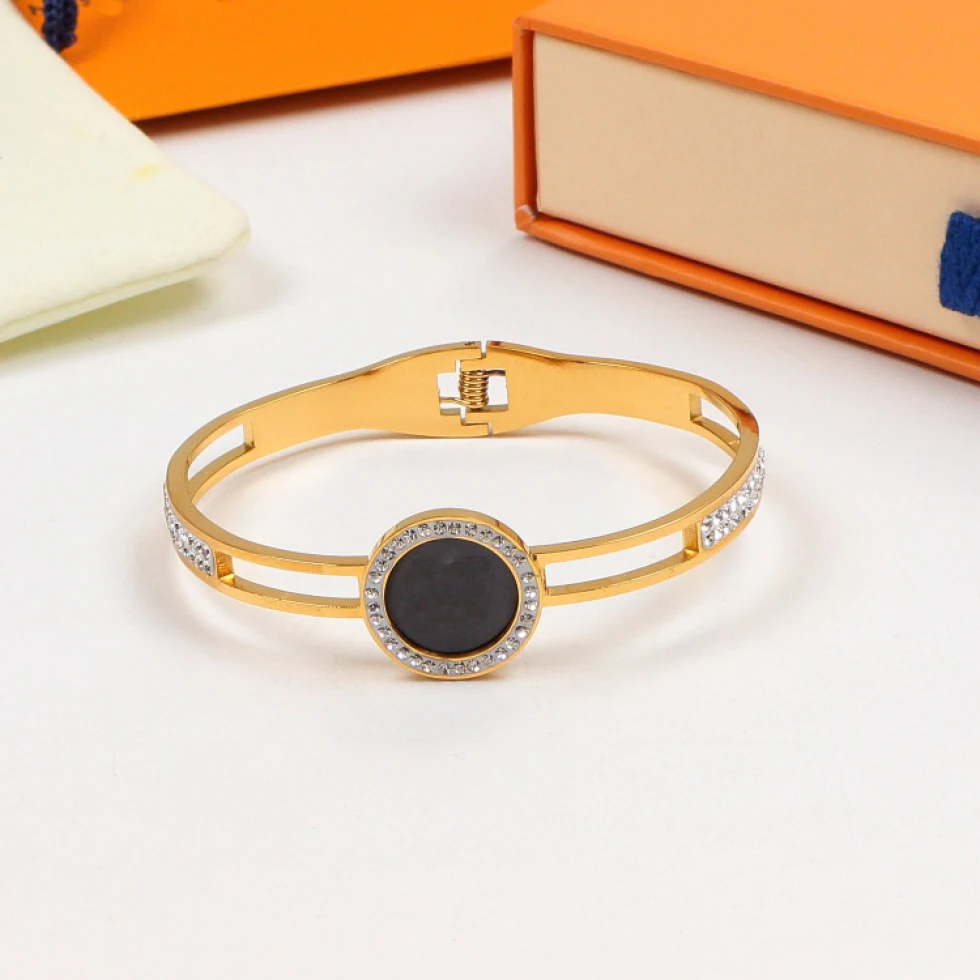 

Diamond Letter 316L Stainless Steel Gold Filled Jewelry Charm Bracelet for Women