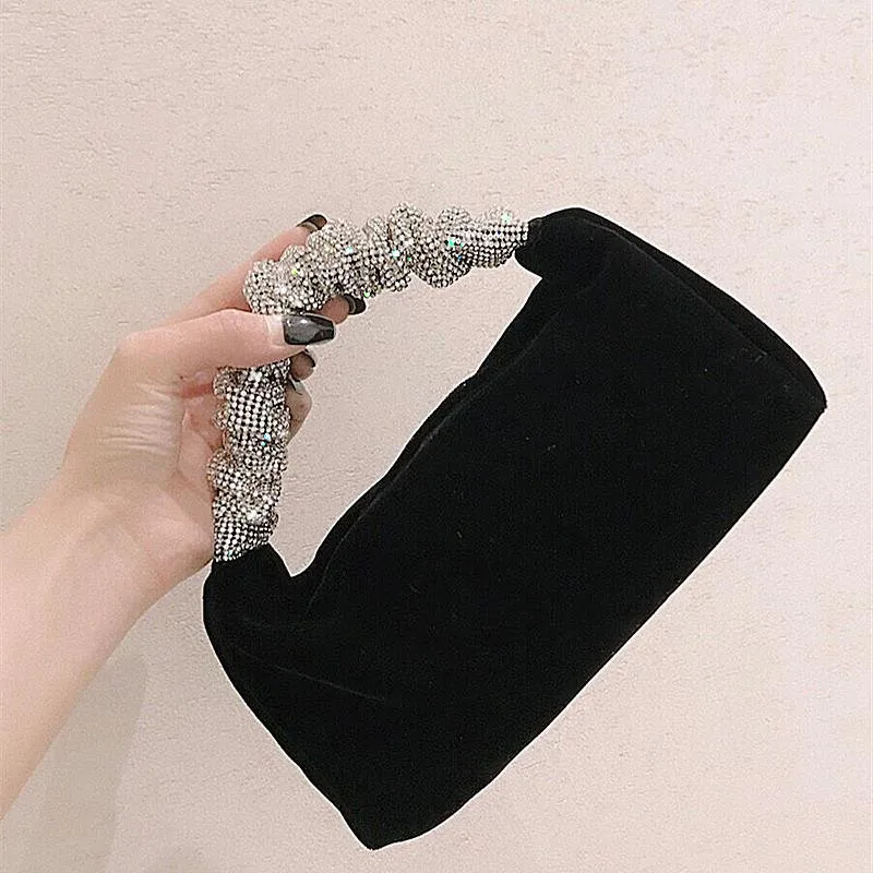 

KALANTA Evening Party Bag Velvet Rhinestone Handbag Celebrity with Flash Diamond Dinner Bags Black Studded Banquet Bag wristlets