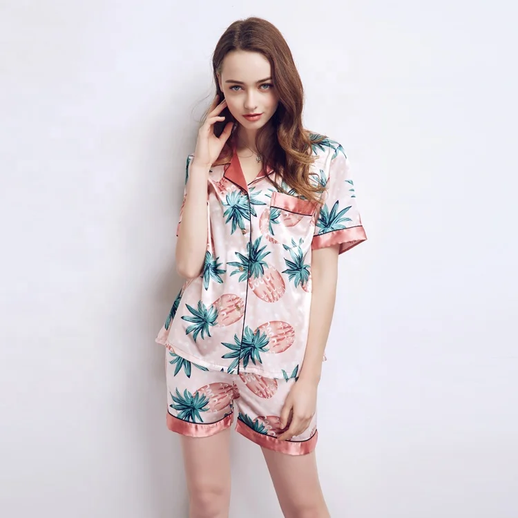 wholesale Chinese summer sexy pijamas satin silk pajamas set for women