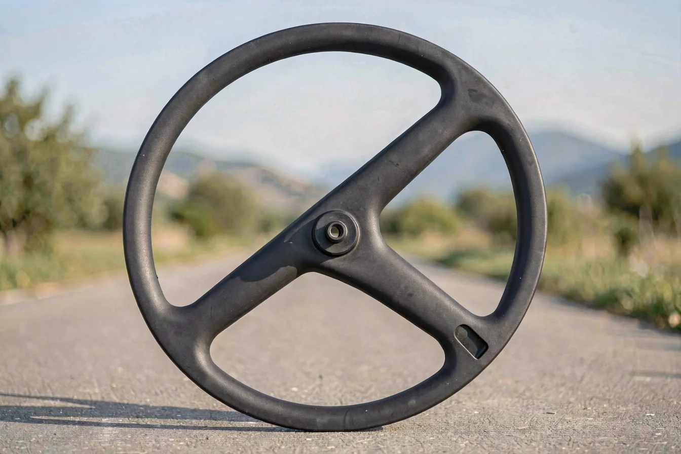 Top-rated tri spoke front wheel