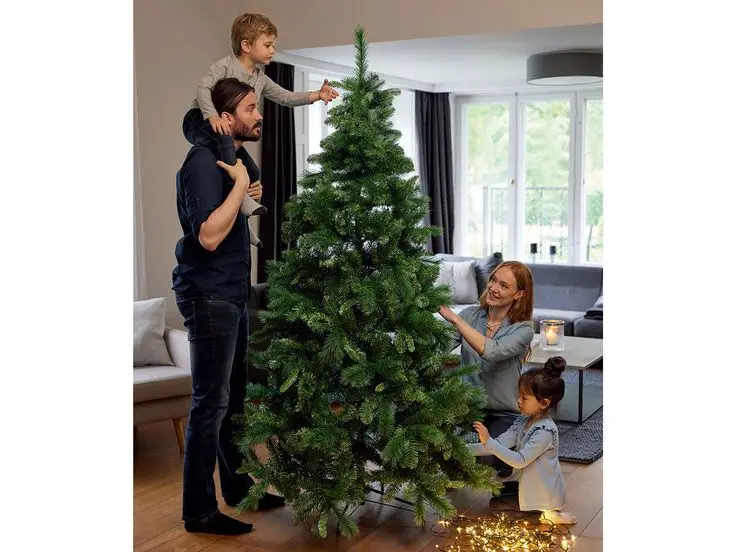 Weihnachtsbaum Farbe Trend 2025: Was ist modern?