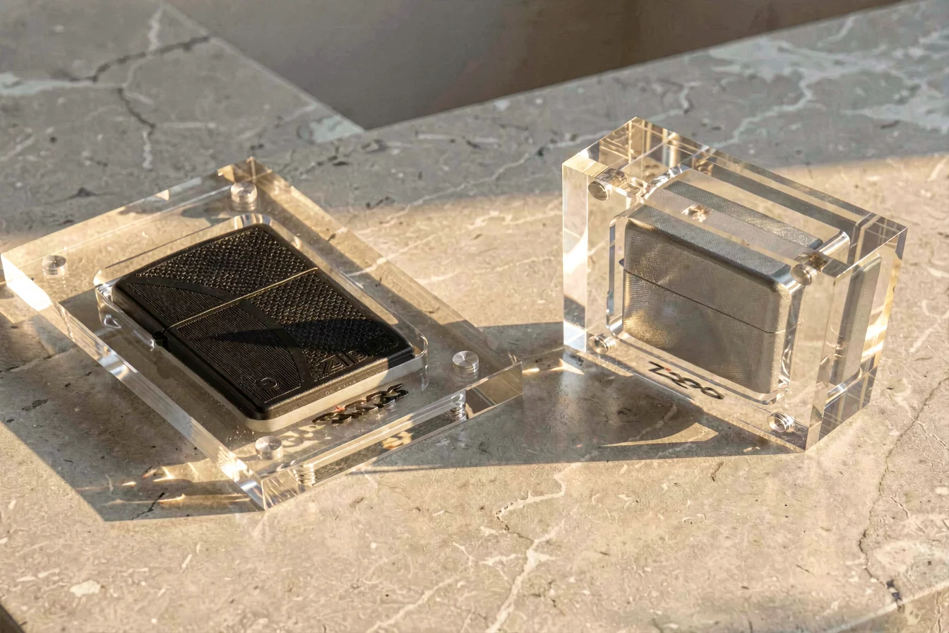 Top-rated display case for Zippo lighters