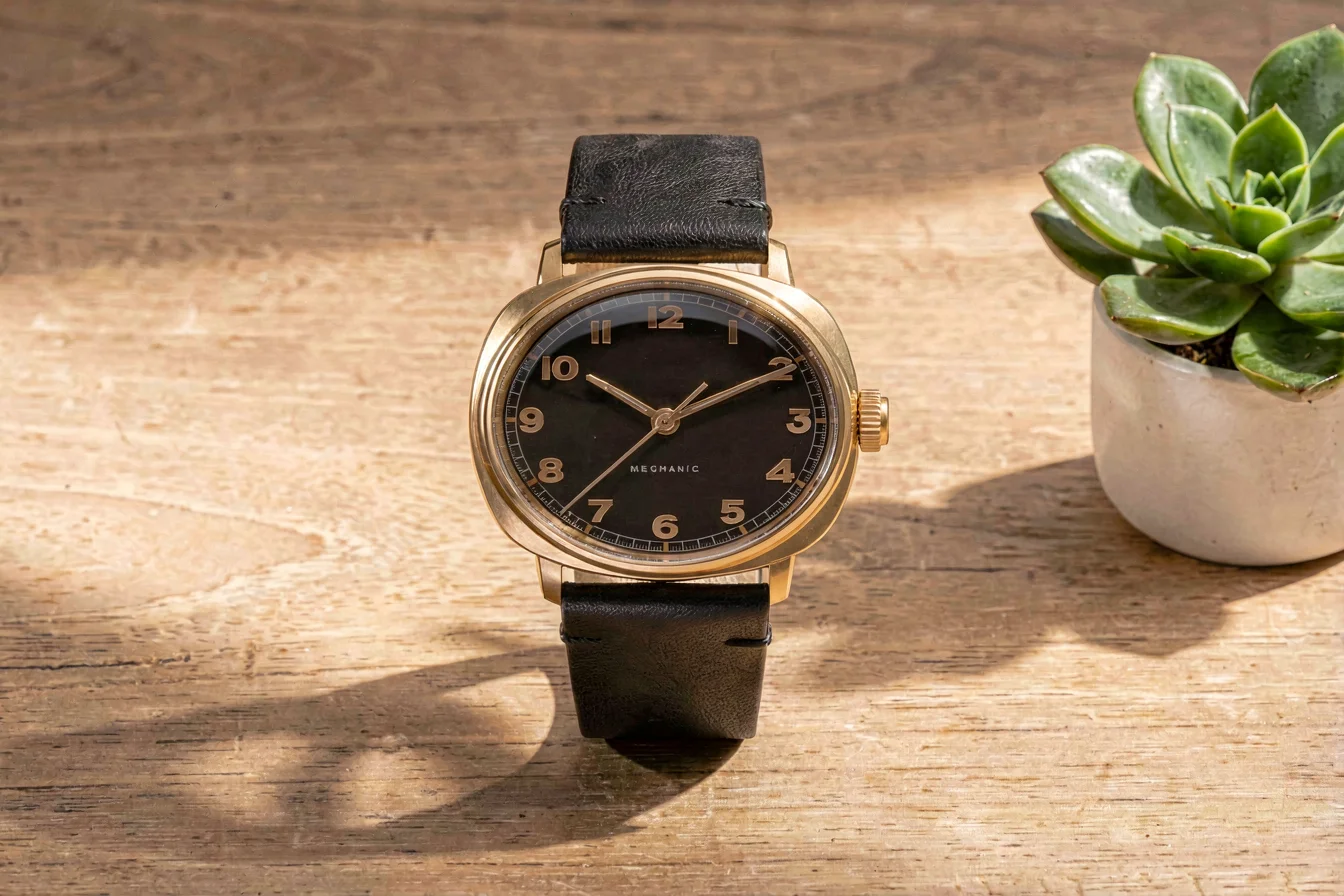 premium Pindu watch