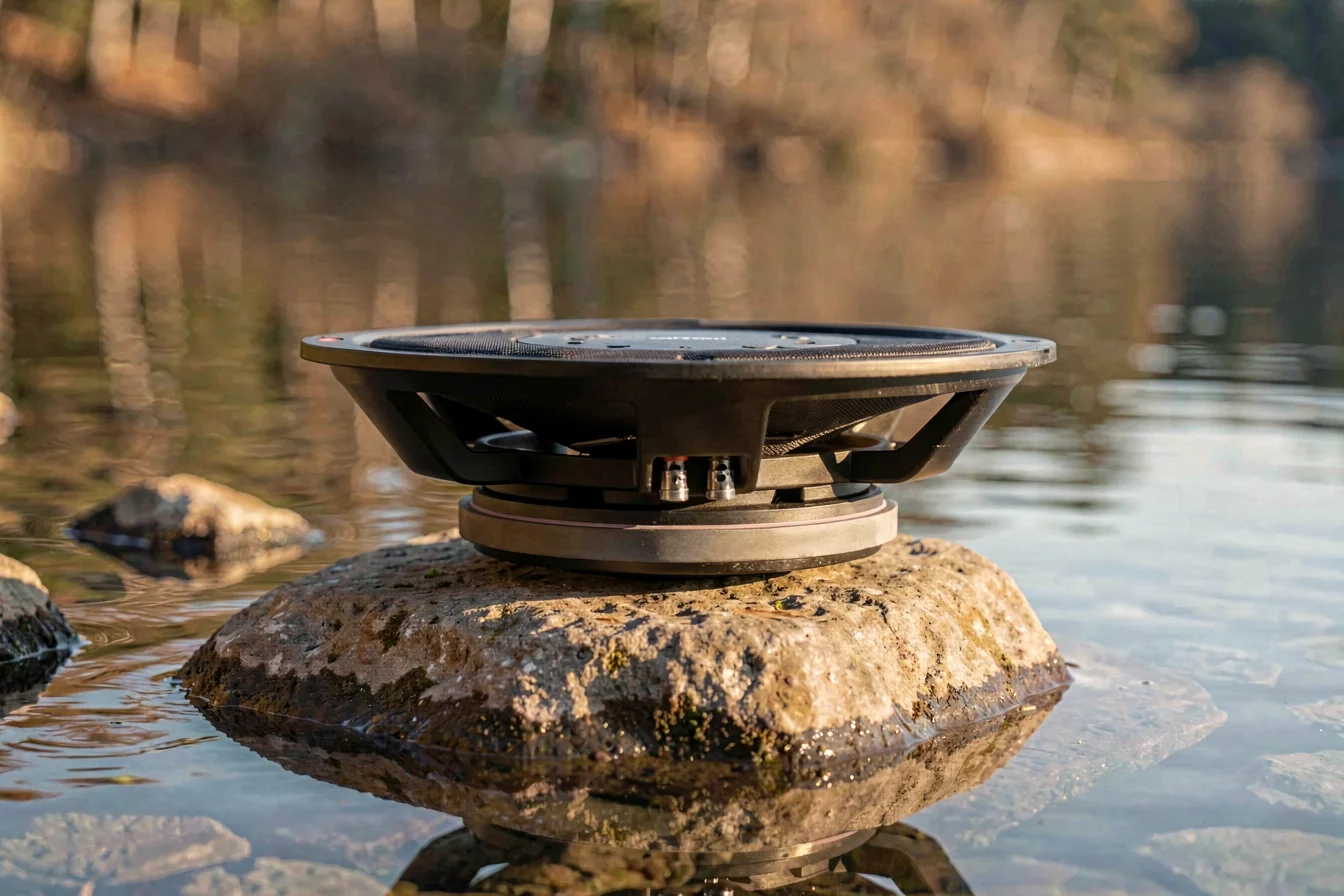 Waterproof large bluetooth speaker