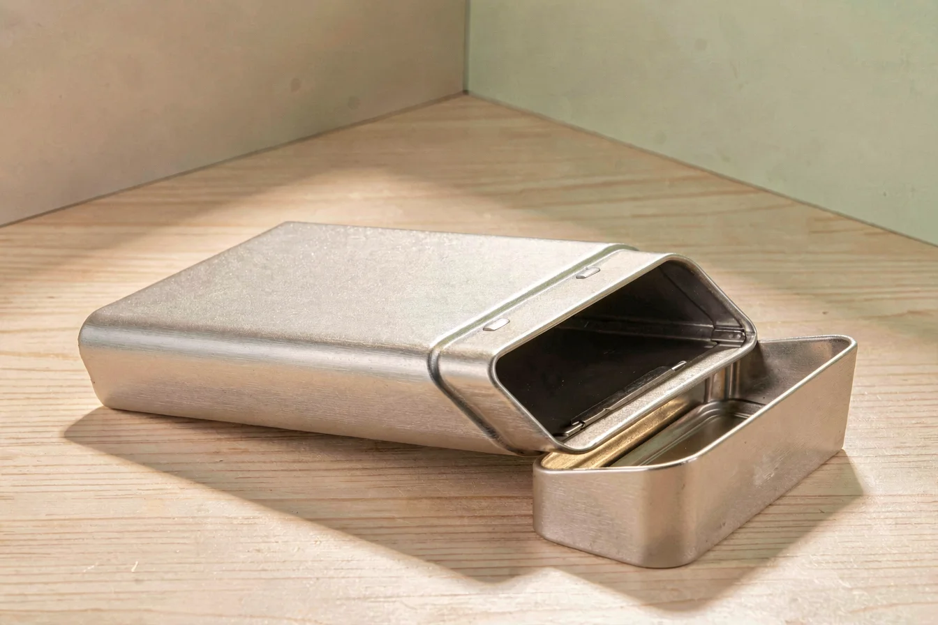 Premium regular cigarette case