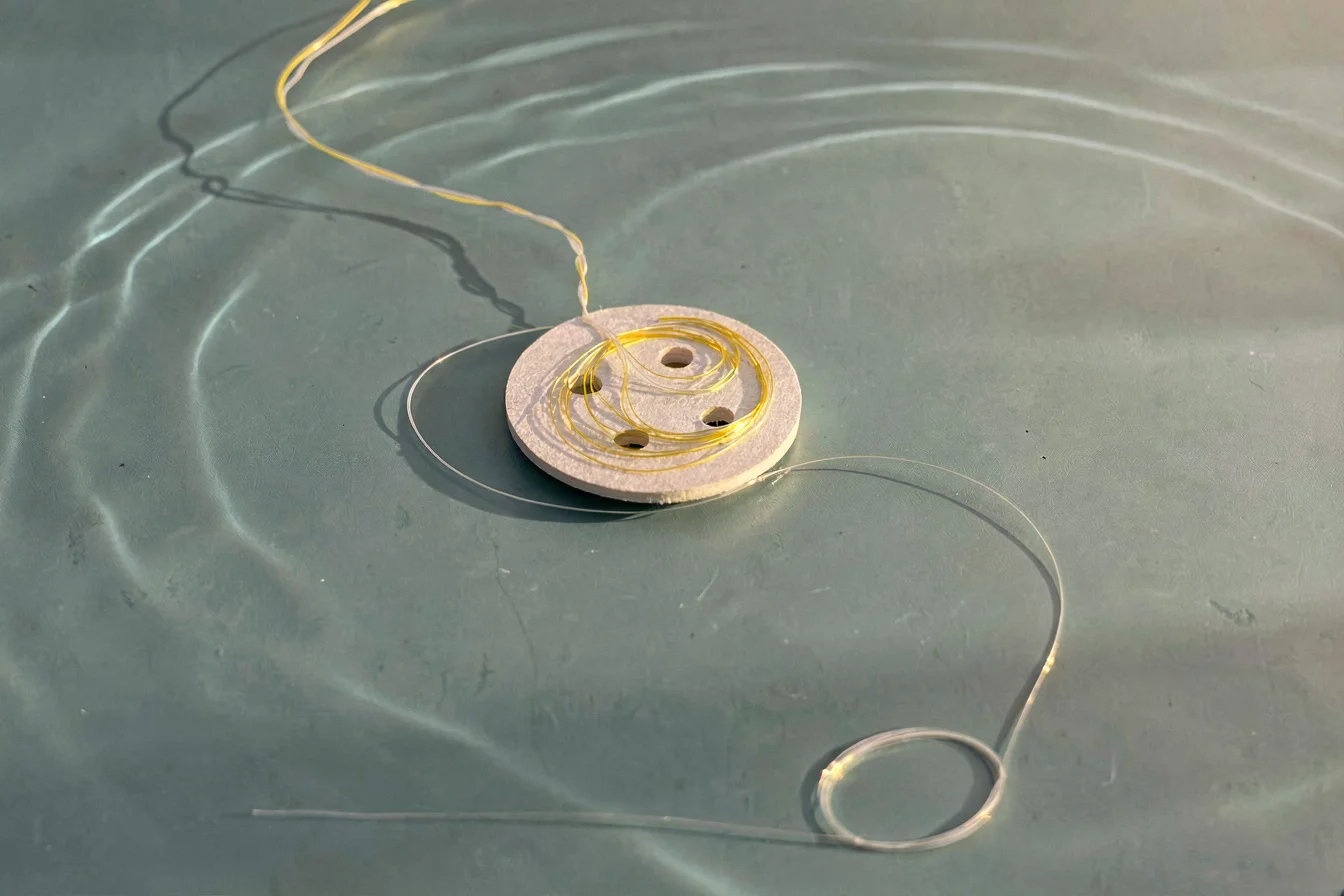 Compact vector optics