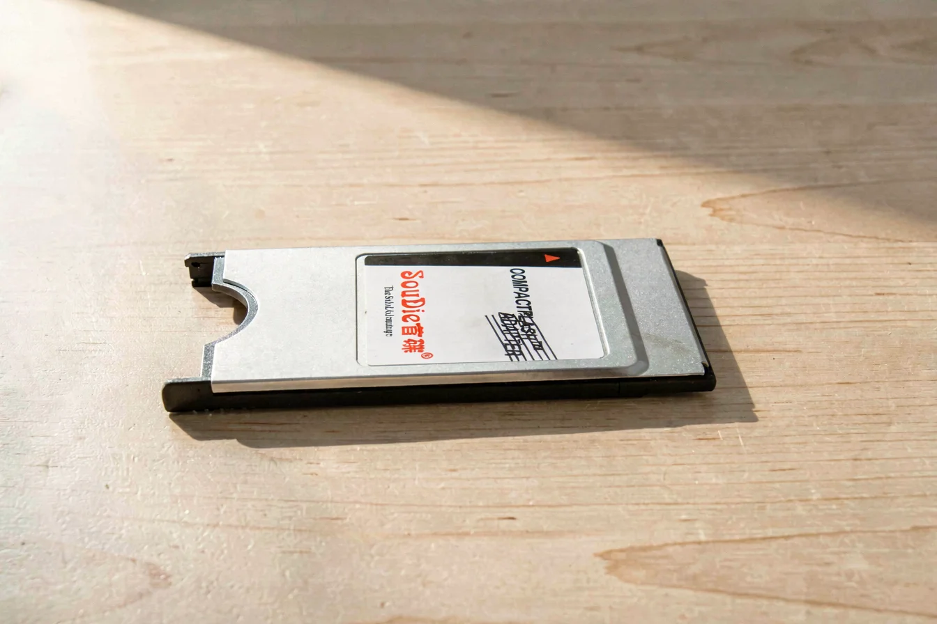 Legacy PCMCIA card adapter