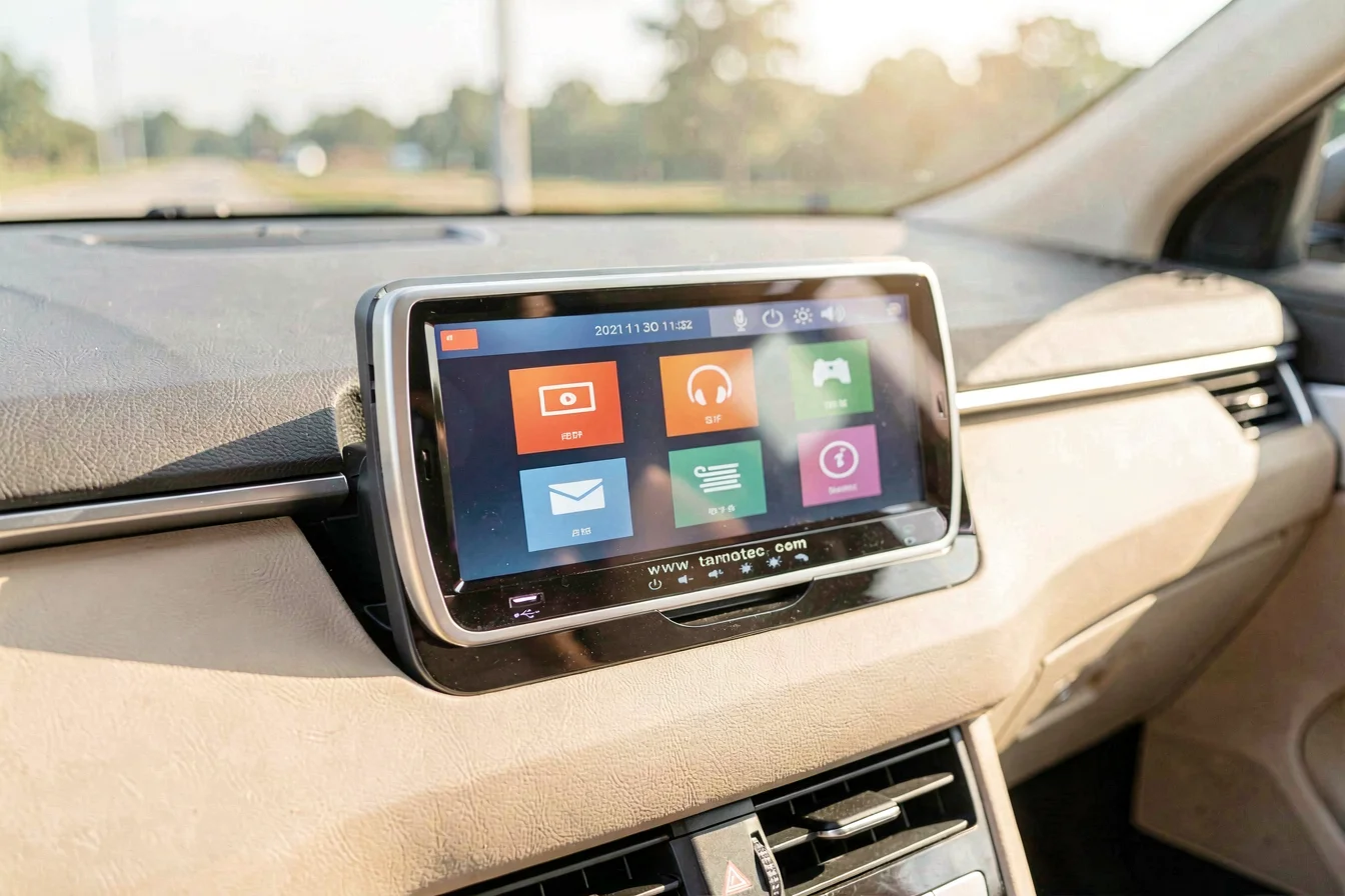 Durable Android Auto infotainment system