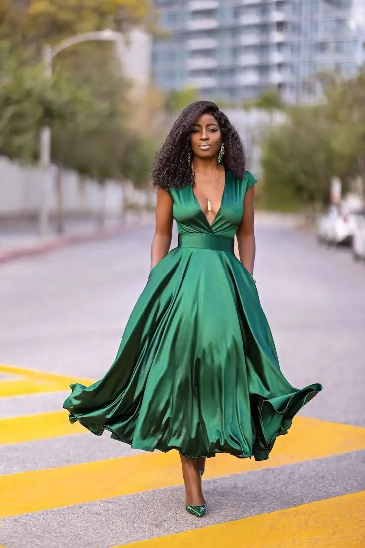 corset top for wedding dress Elegant Floral Lace Square Neckline Turkish 38 bridalwear making this gown as Colour:BOTTLE GREEN Holiday Party Outfit Ideas