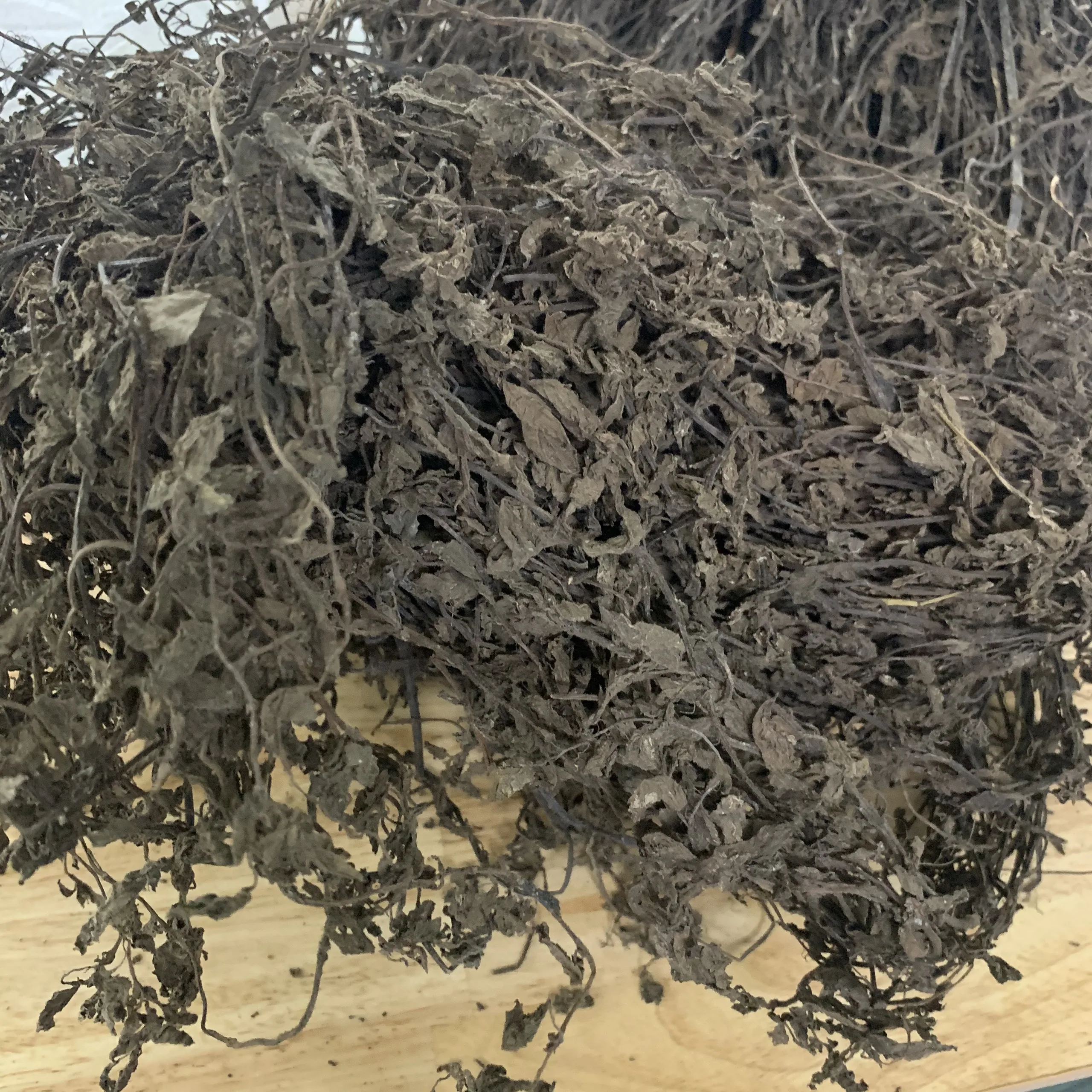 Wholesale Organic Bulk Sugarcane Molasses From Vietnam 100 Ms. Selena+