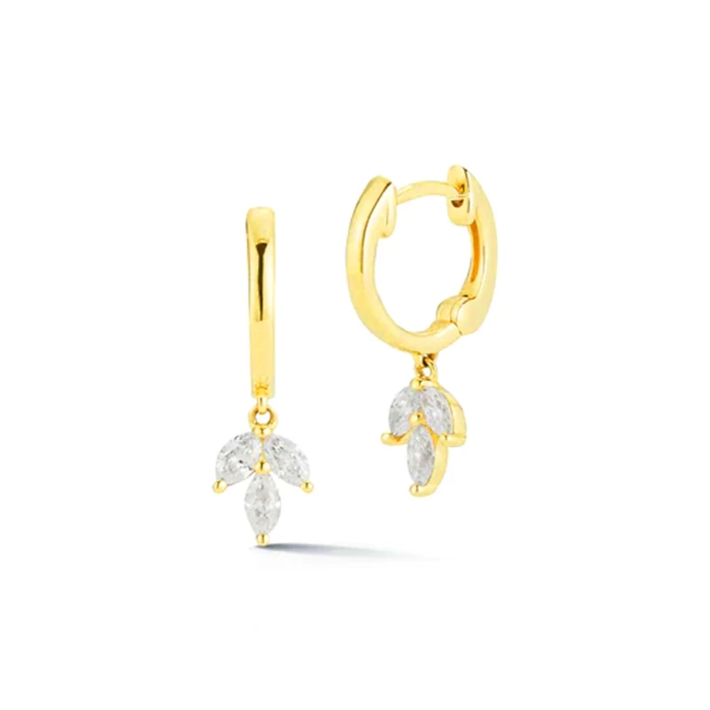 

Roxi S925 Sterling Silver Fashion New designs Three Diamonds Hot Sale Girl Earrings High Quality 2021 New Arrival