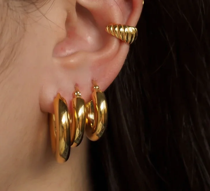 

Vintage French Style 18k Real Gold Plated Clip On Earrings Gold Tube Hoop Stainless Steel Huggie Hoop Earrings For Girls Jewelry, Gold,rose gold,black and silver