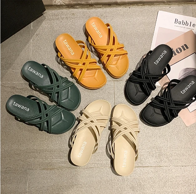 

High Quality Best Price Women's Indoor Outdoor Slippers Hot Sell Fashion Women PVC Platform Slipper, Black,yellow,green,apricot