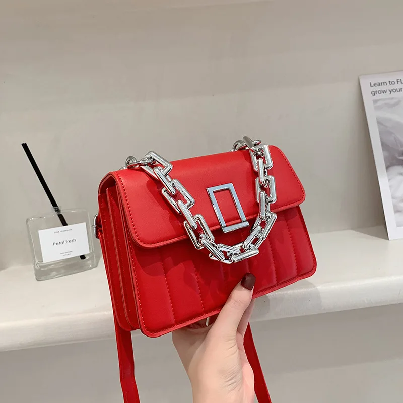 

2021 thick chain solid color shoulder bag women sling hand bags ladies leather purses and handbags