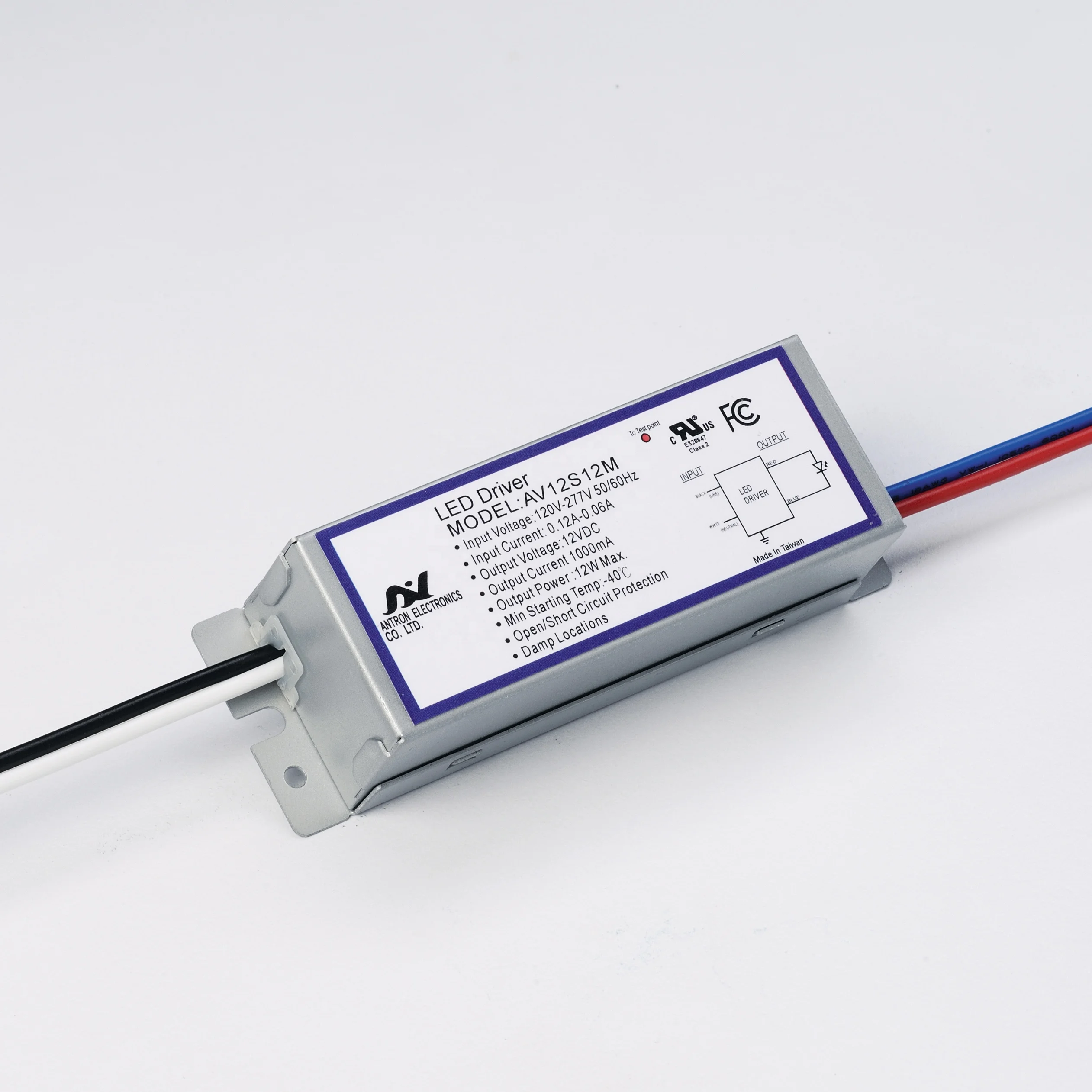 Low Cost 5W LED Driver 700mA Tiny Supply RoHs