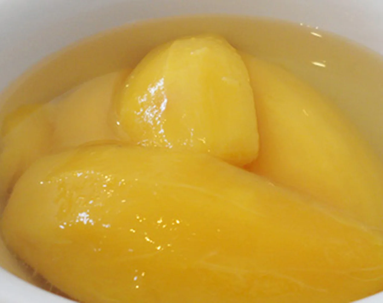 
Canned Mango in syrup 