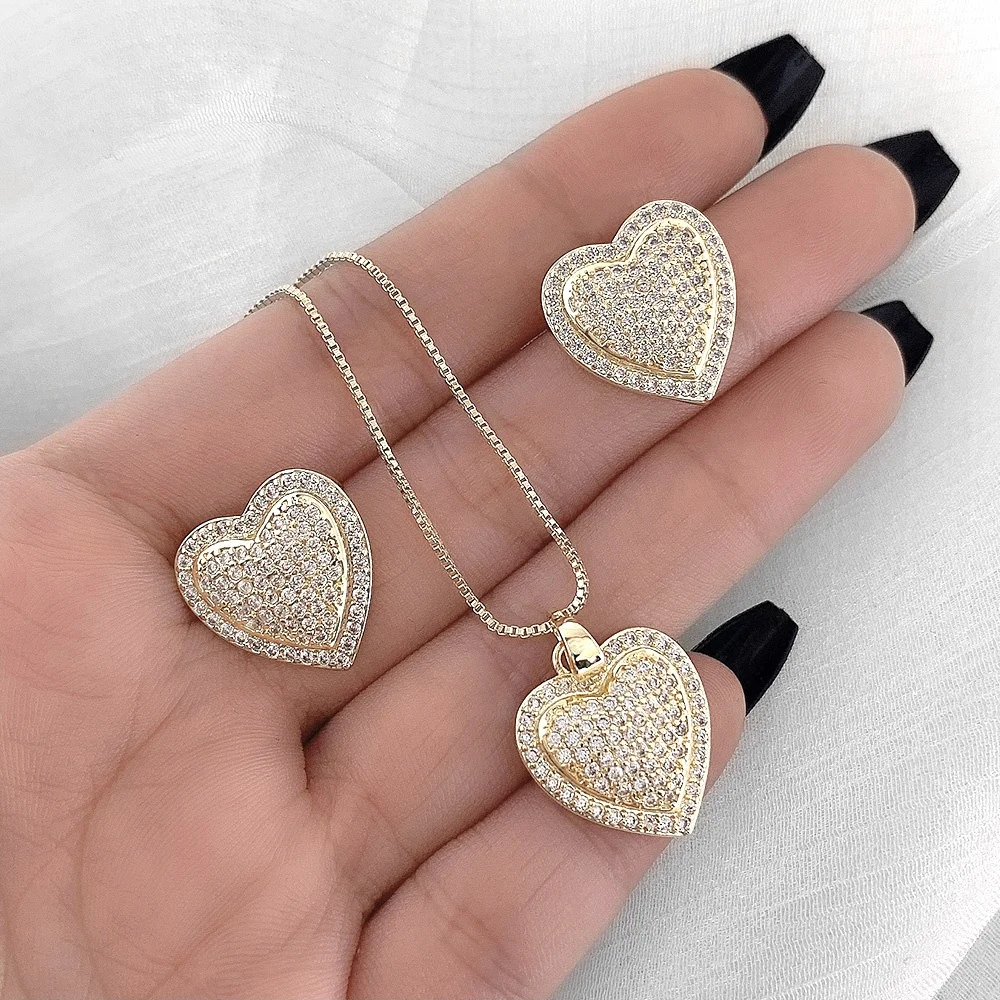 

Valentines Day Crystal Diamond Necklace 14K Gold Plated Jewelry Set Gold Plated Stud Earrings Charm Heart Pendant Necklaces