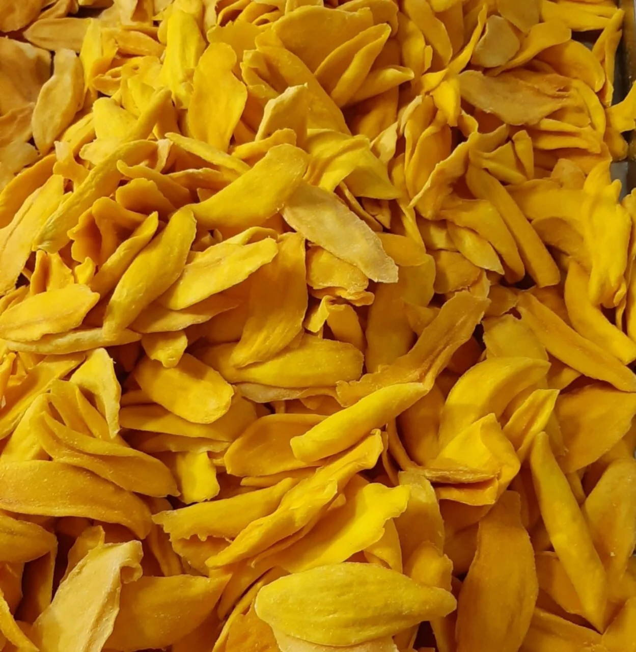 
Sliced dried mango / Dry mango 