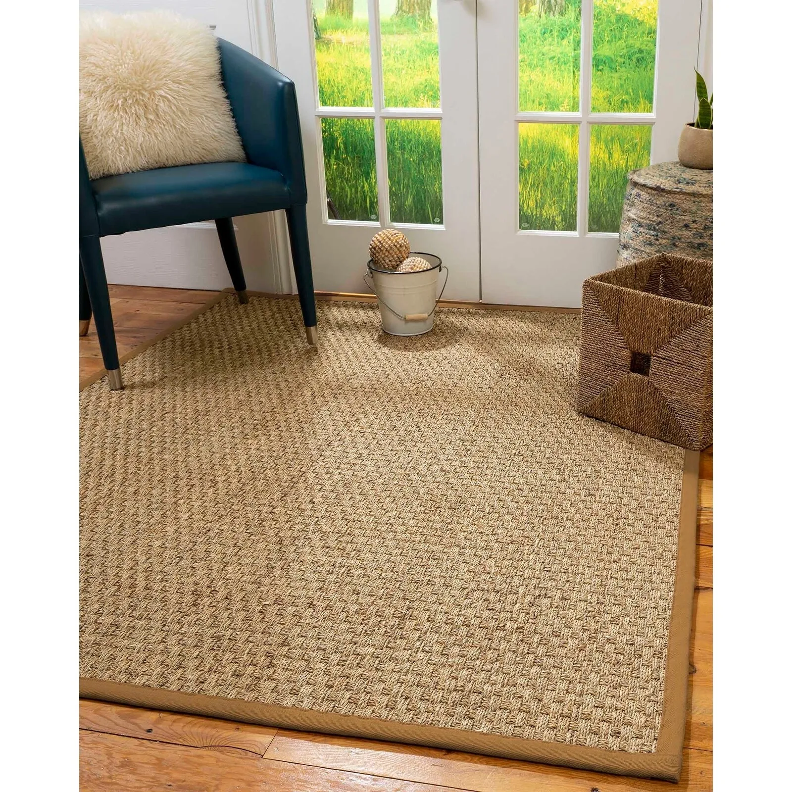 Adorable Vintage Rustic Water Hyacinth Seagrass Carpet Sisal Fibre