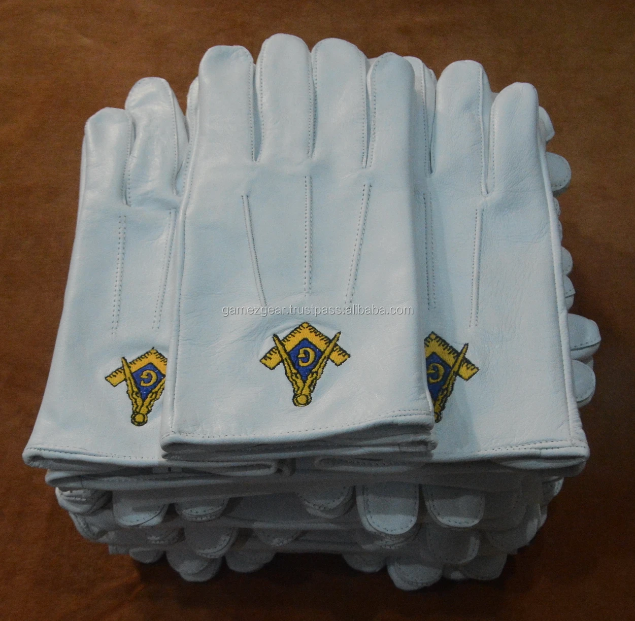 Masonic Lambskin Gloves.jpg