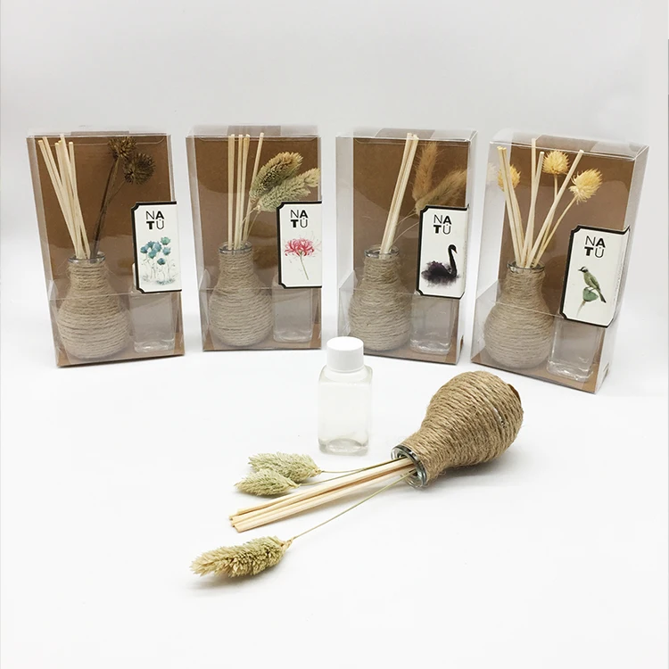 

bottle with rope 30ml reed diffuser with flower in PVC box for home