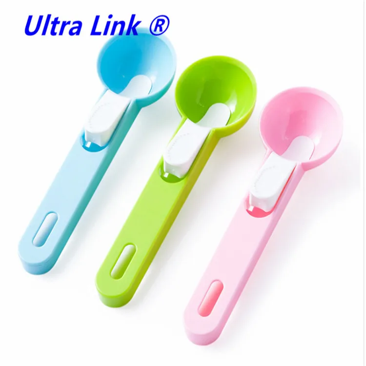 

Factory Wholesale Food Grade Plastic Ice Cream Scoop Fruit Spoon With Comfortable Handle