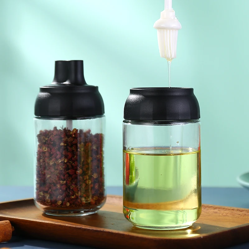 

Food grade glass kitchen bottle with spoon seasoning jar, Transparent